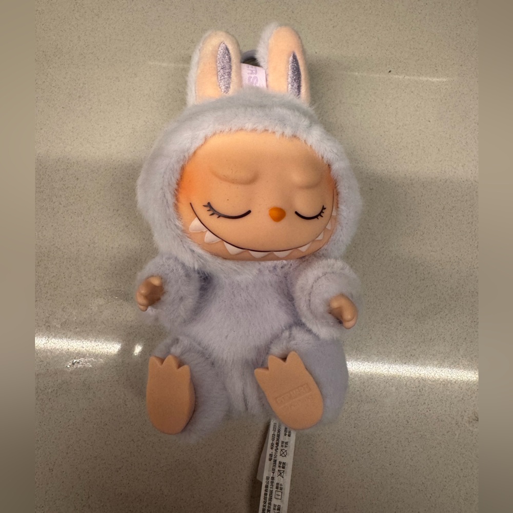 100% Authentic Popmart Labubu - Zizi